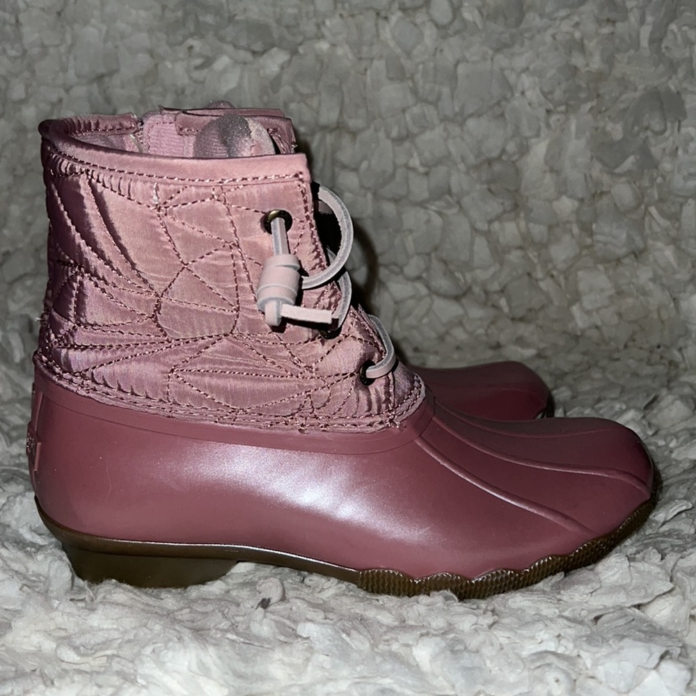Sperry Size 6 boots New W/O Tags - Picture 5 of 6